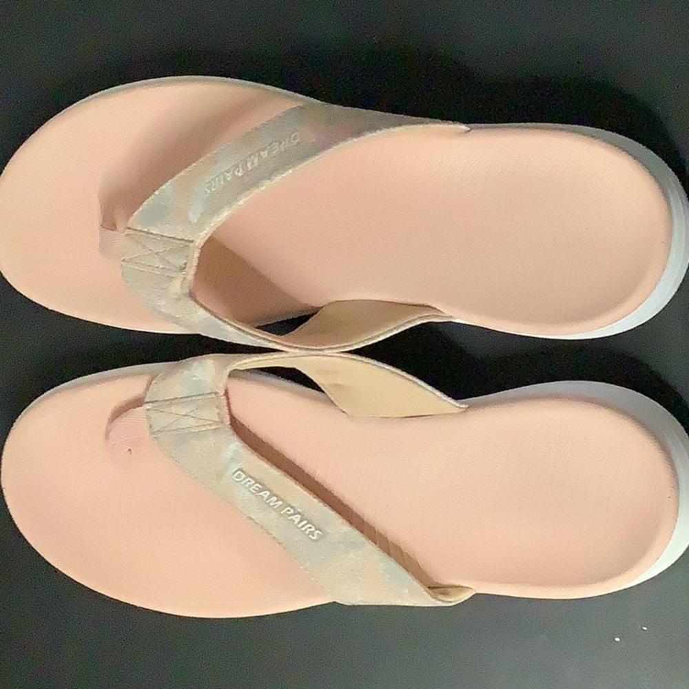 Dream Pairs flip flops